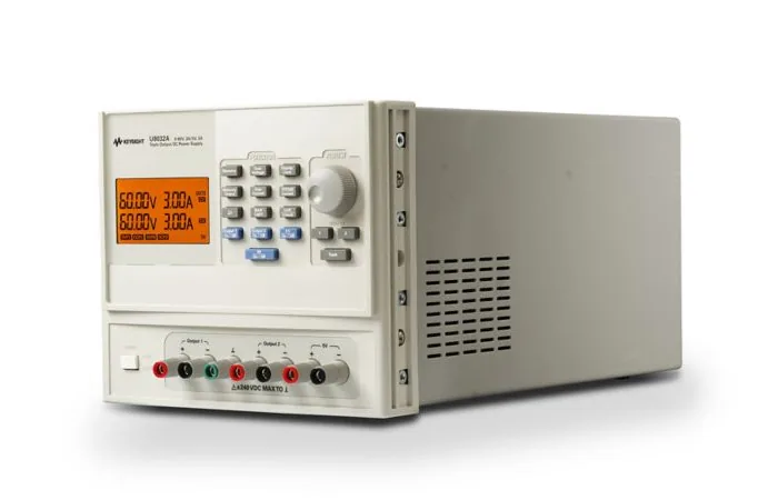 Источник питания постоянного тока Keysight U8031A 30В, 6 A, 375 Вт, три выхода