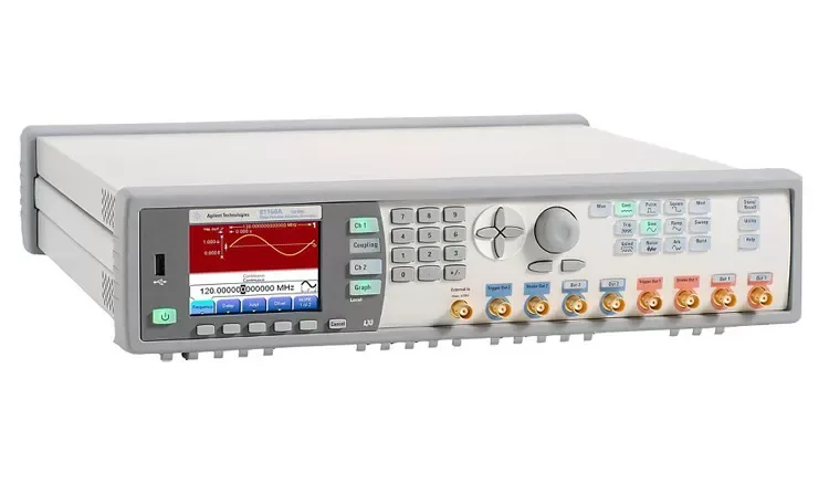 Генератор импульсов, сигналов стандартной/произвольной формы и шума Keysight 81150A